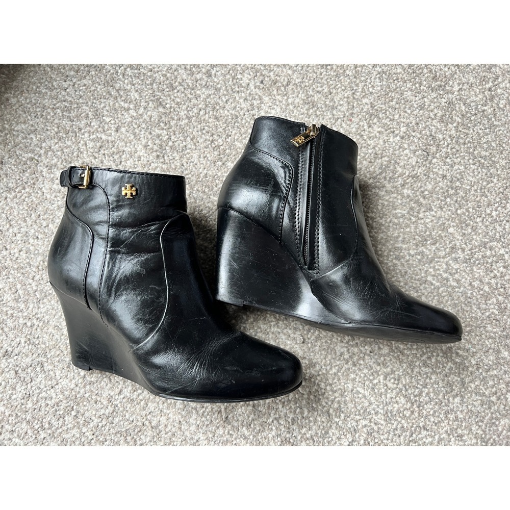 Tory Burch Black Leather Wedge Ankle Boots Gold Logo Booties 7M 31138375‎